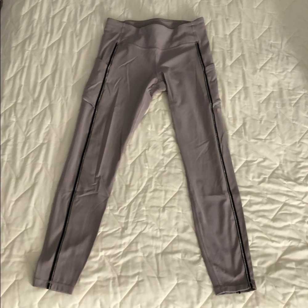 Lululemon speed up tight